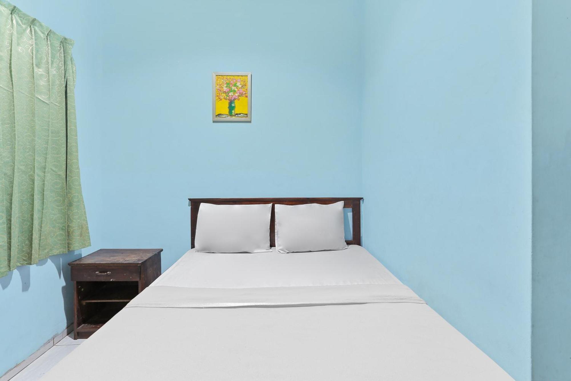 Oyo 93046 Hotel Fortuna Parepare 외부 사진