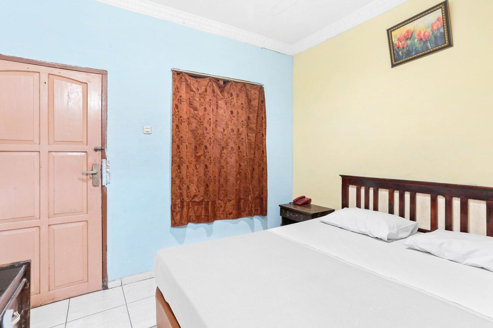 Oyo 93046 Hotel Fortuna Parepare 외부 사진